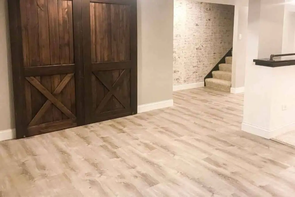 Sterling-Oak-Lifeproof-flooring-basement