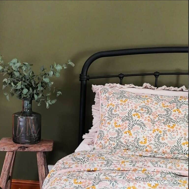 Colors That Go With Olive Green Neutral Fun Restore Decor More