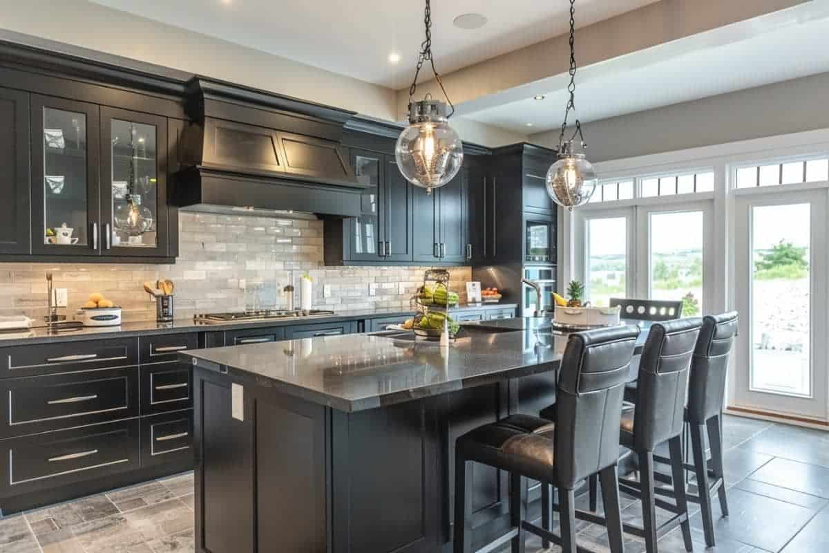50+ Jaw-Dropping Black Kitchen Cabinet Designs You Need to See! - Restore Decor & More
