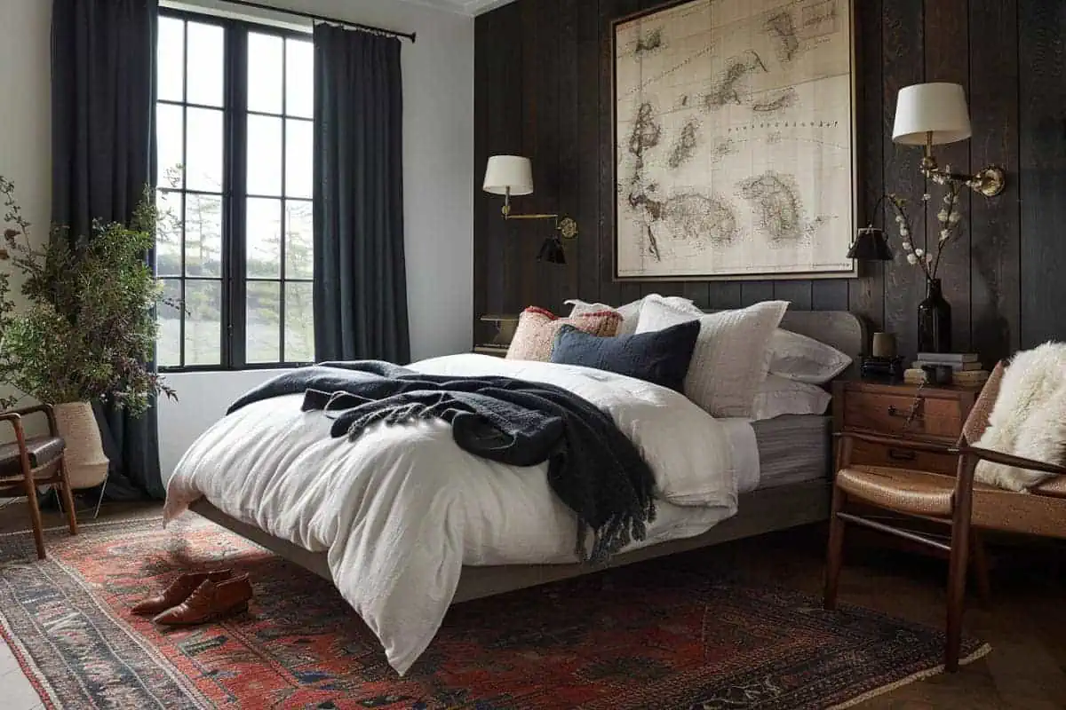 31 Bedrooms So Dark And Moody, They'll Make You Want To Redecorate ...