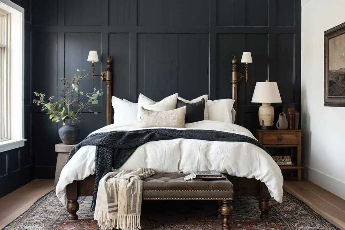 31 Bedrooms So Dark And Moody, They'll Make You Want To Redecorate ...