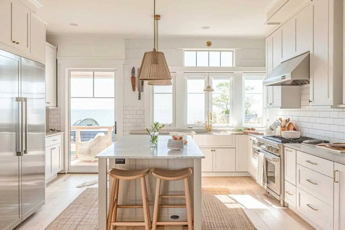 30+ Coastal Farmhouse Kitchens Your New Design Crush Restore Decor