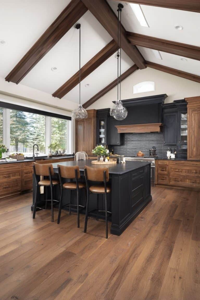 Black + Wood Kitchens That Look Expensive (Without Feeling Too Dark)